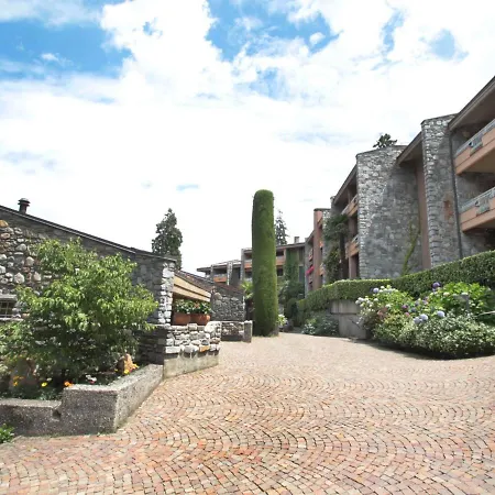 Studio Hermitage-4 By Interhome Apartment Porto Valtravaglia