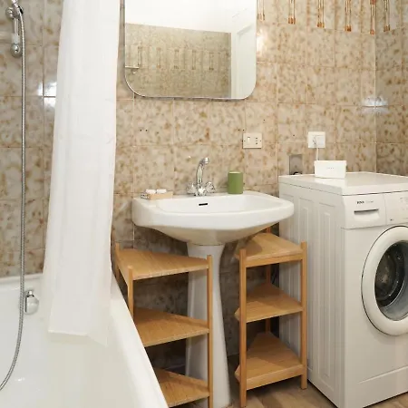 Studio Hermitage-4 By Interhome * Porto Valtravaglia